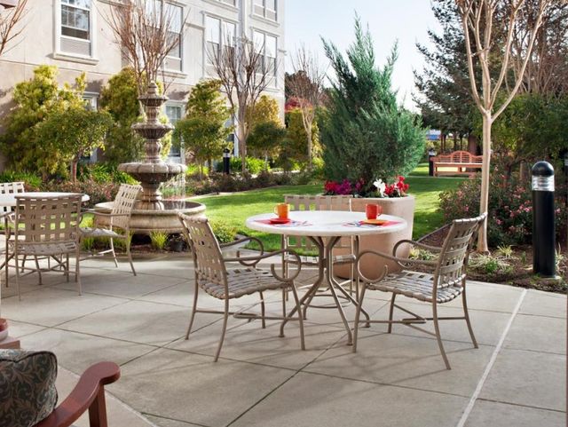 BELMONT VILLAGE SUNNYVALE Residential Care Elderly in Sunnyvale, CA