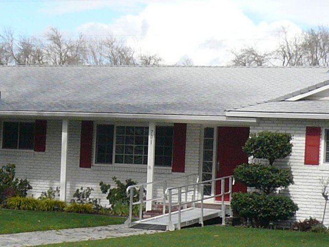 VALLEY ROYALE CARE Residential Care Elderly in Modesto, CA