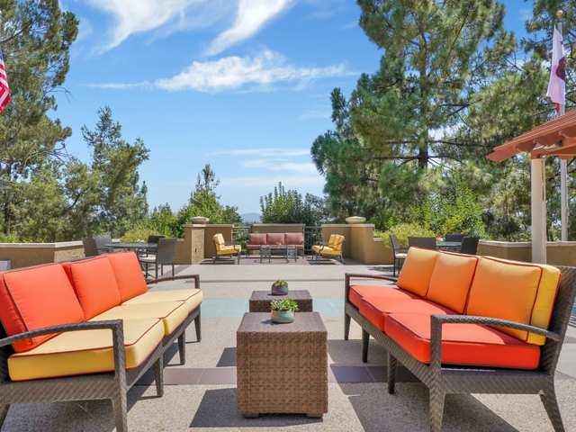 THE RESERVE AT THOUSAND OAKS Residential Care Elderly in Thousand Oaks, CA