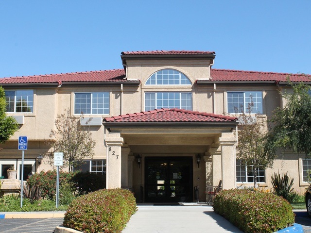 FILLMORE COUNTRY CLUB Residential Care Elderly in Fillmore, CA