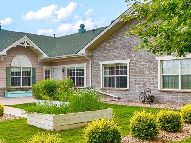 JUNIPER VILLAGE AT LOUISVILLE Assisted Living Residence - Private Pay in Louisville, CO