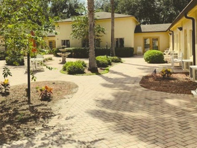 SAVANNAH COURT OF BARTOW Assisted Living Facility in Bartow, FL
