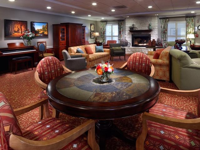 BELMONT VILLAGE SENIOR LIVING ST. MATTHEWS Assisted Living Community in Louisville, KY