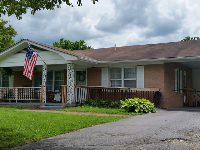 Elaine's Care Family Care Home in Andrews, NC