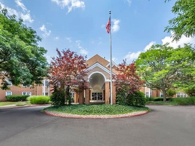 BROOKDALE MONTROSE Residential Care Facility in Akron, OH
