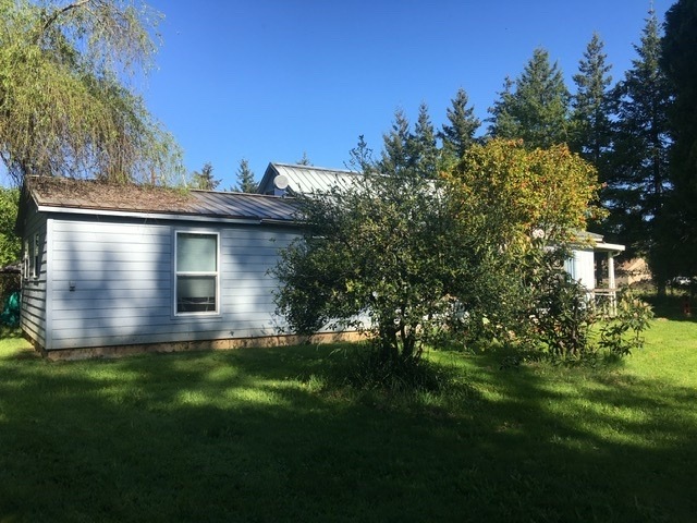 Eric Faris Adult Foster Home - Class 2 in Veneta, OR