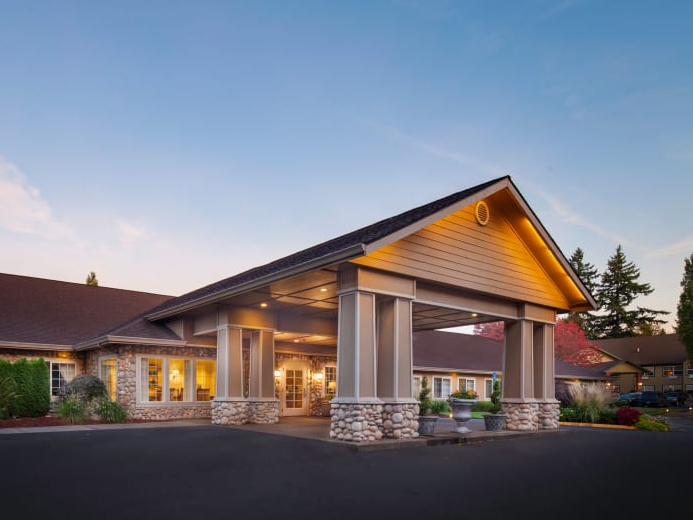 Cedar Crest Alzheimer’s Special Care Center Residential Care Facility in Tualatin, OR