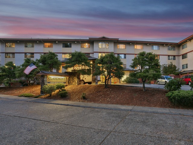 Claremont Senior Living Adult Residential Care: Enhanced in Bremerton, WA