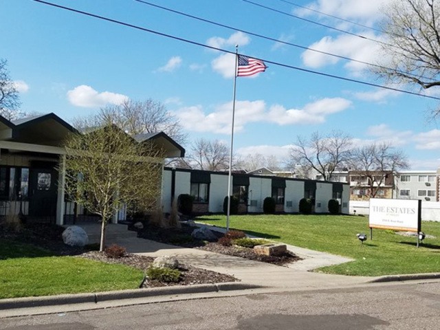 THE ESTATES AT FRIDLEY LLC home care agency in Fridley, MN