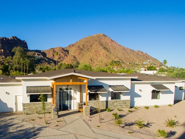 VISTA LIVING CAMELBACK VIEW Assisted Living Home-directed in Phoenix, AZ