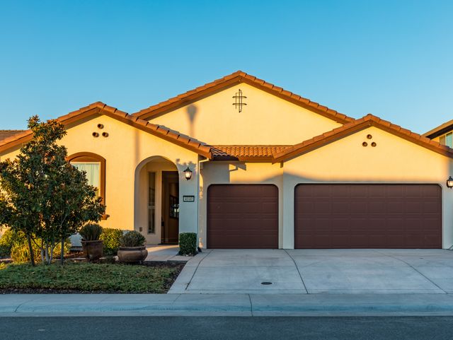 Brighton Senior Living Residential Care Elderly in Roseville, CA