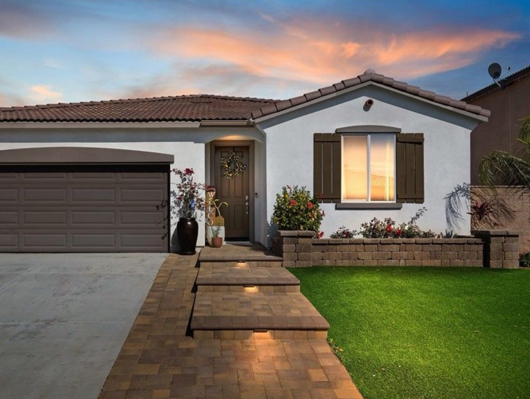 SILVER CREEK ASSISTED LIVING Residential Care Elderly in Riverside, CA